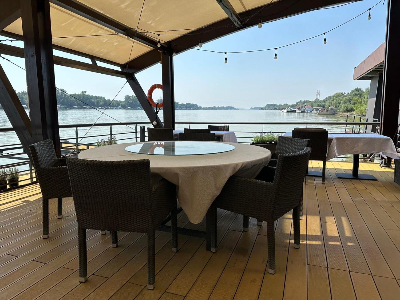 Kame Hotel Belgrade,贝尔格莱德凯美酒店 Ledine ภายนอก รูปภาพ