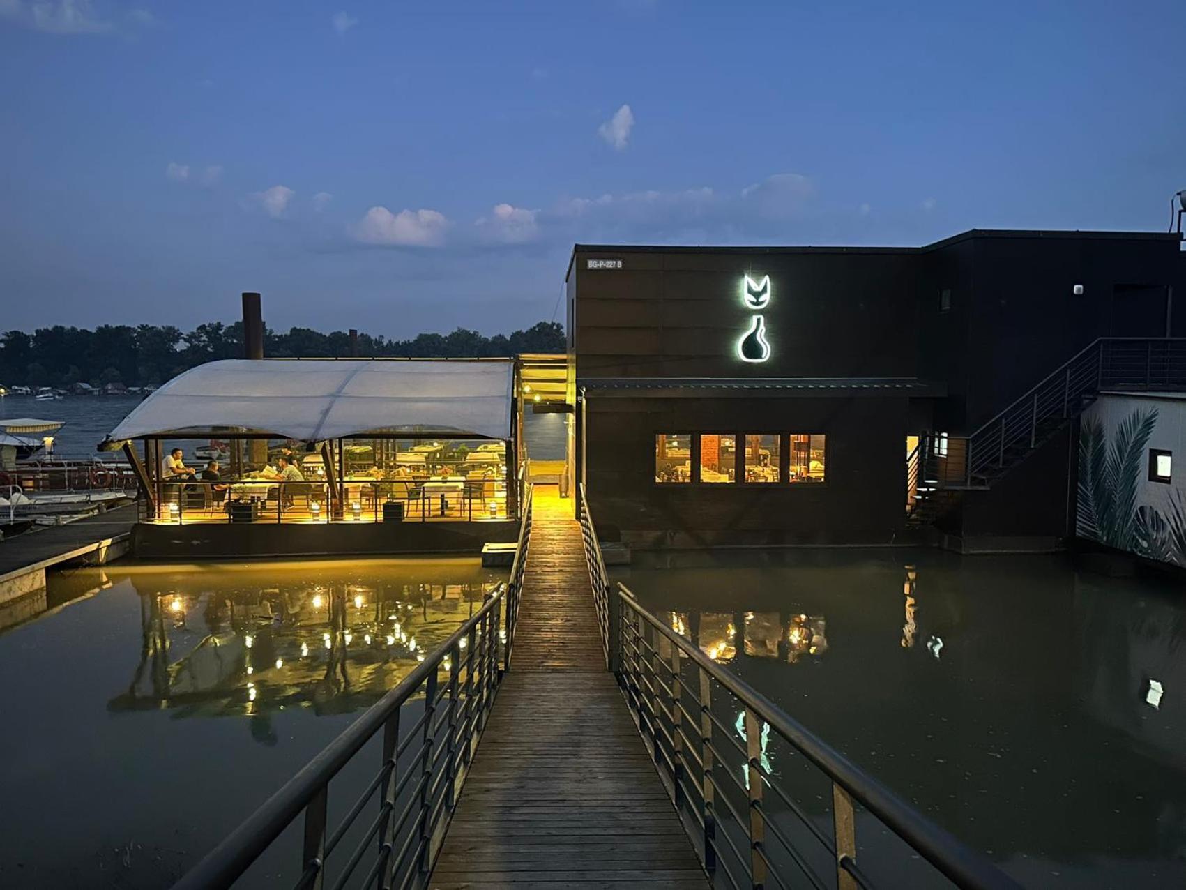 Kame Hotel Belgrade,贝尔格莱德凯美酒店 Ledine ภายนอก รูปภาพ